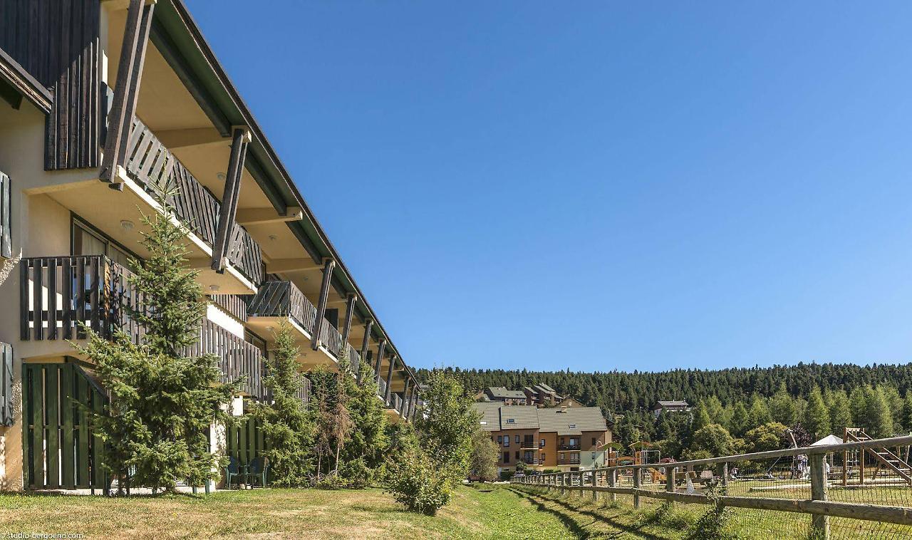 Residence Pierre & Vacances Pyrenees 2000 Le Sequoia Мон-Луи Экстерьер фото